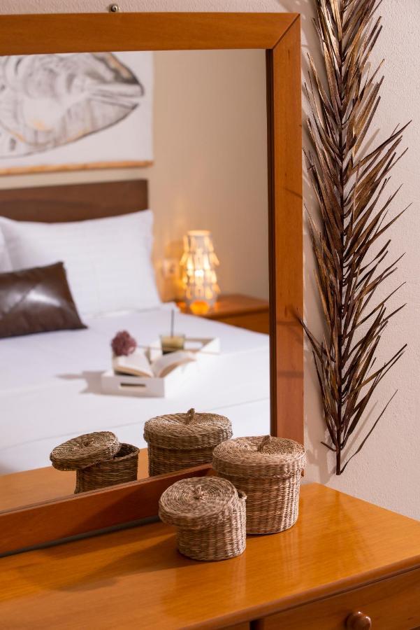 Sagini Boutique Hotel 루트라 에디프수 외부 사진
