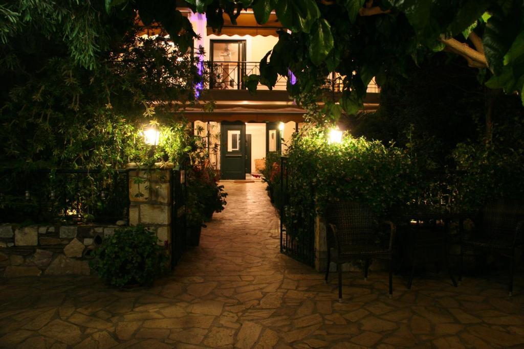 Sagini Boutique Hotel 루트라 에디프수 객실 사진