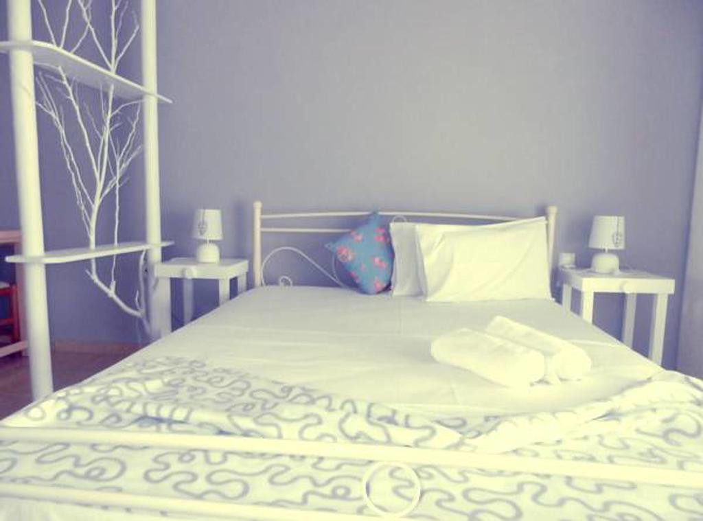 Sagini Boutique Hotel 루트라 에디프수 외부 사진