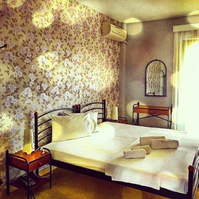 Sagini Boutique Hotel 루트라 에디프수 외부 사진