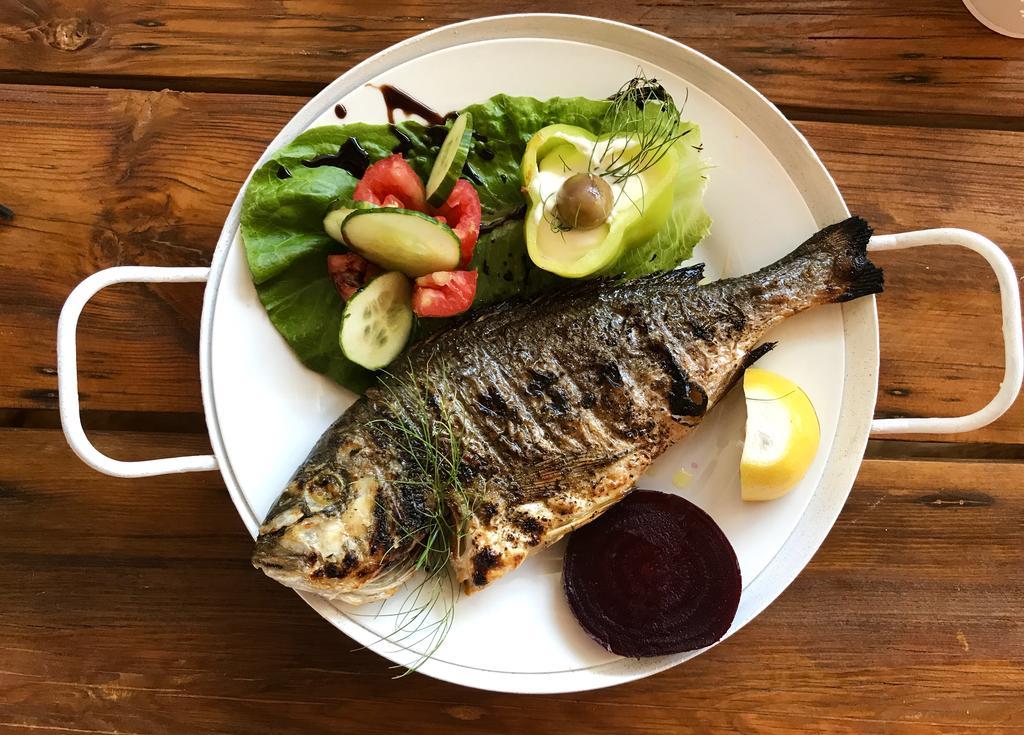 Sagini Boutique Hotel 루트라 에디프수 외부 사진
