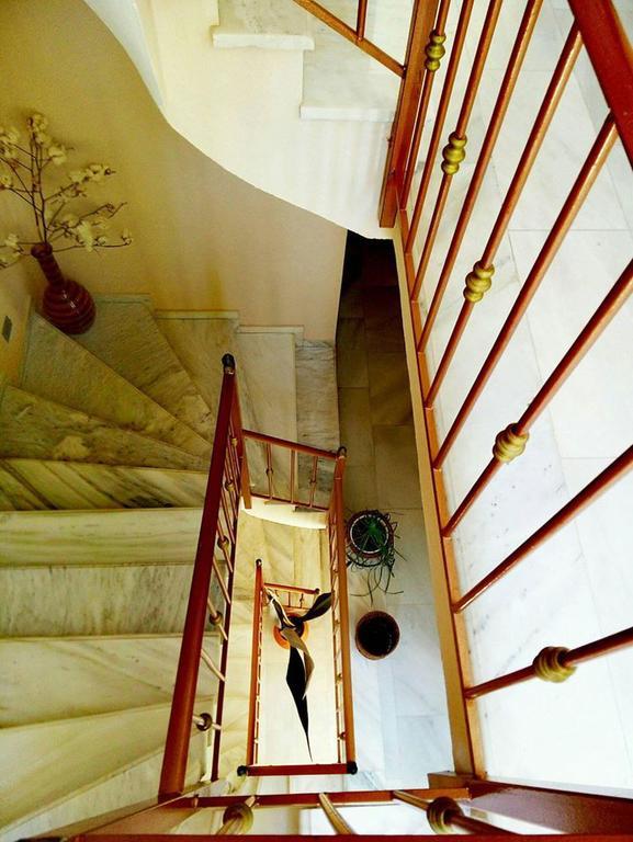 Sagini Boutique Hotel 루트라 에디프수 외부 사진