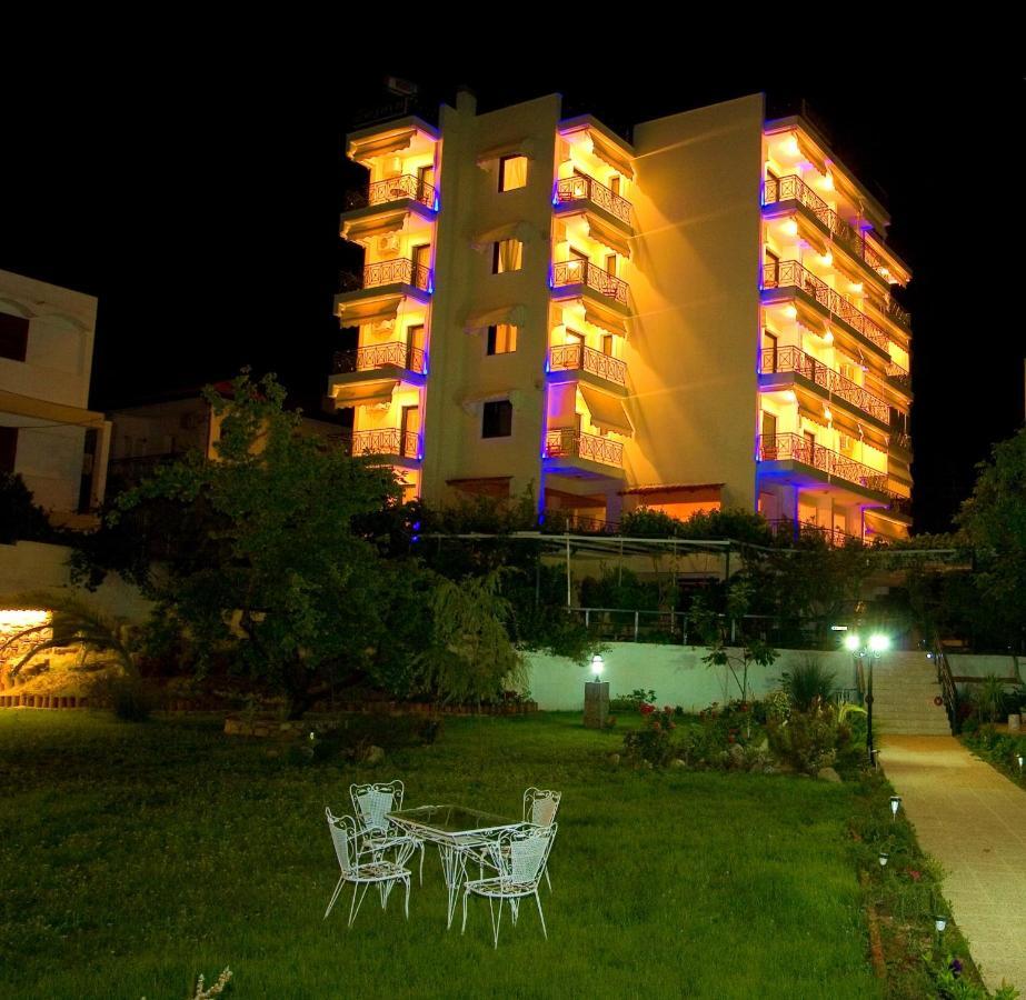Sagini Boutique Hotel 루트라 에디프수 외부 사진